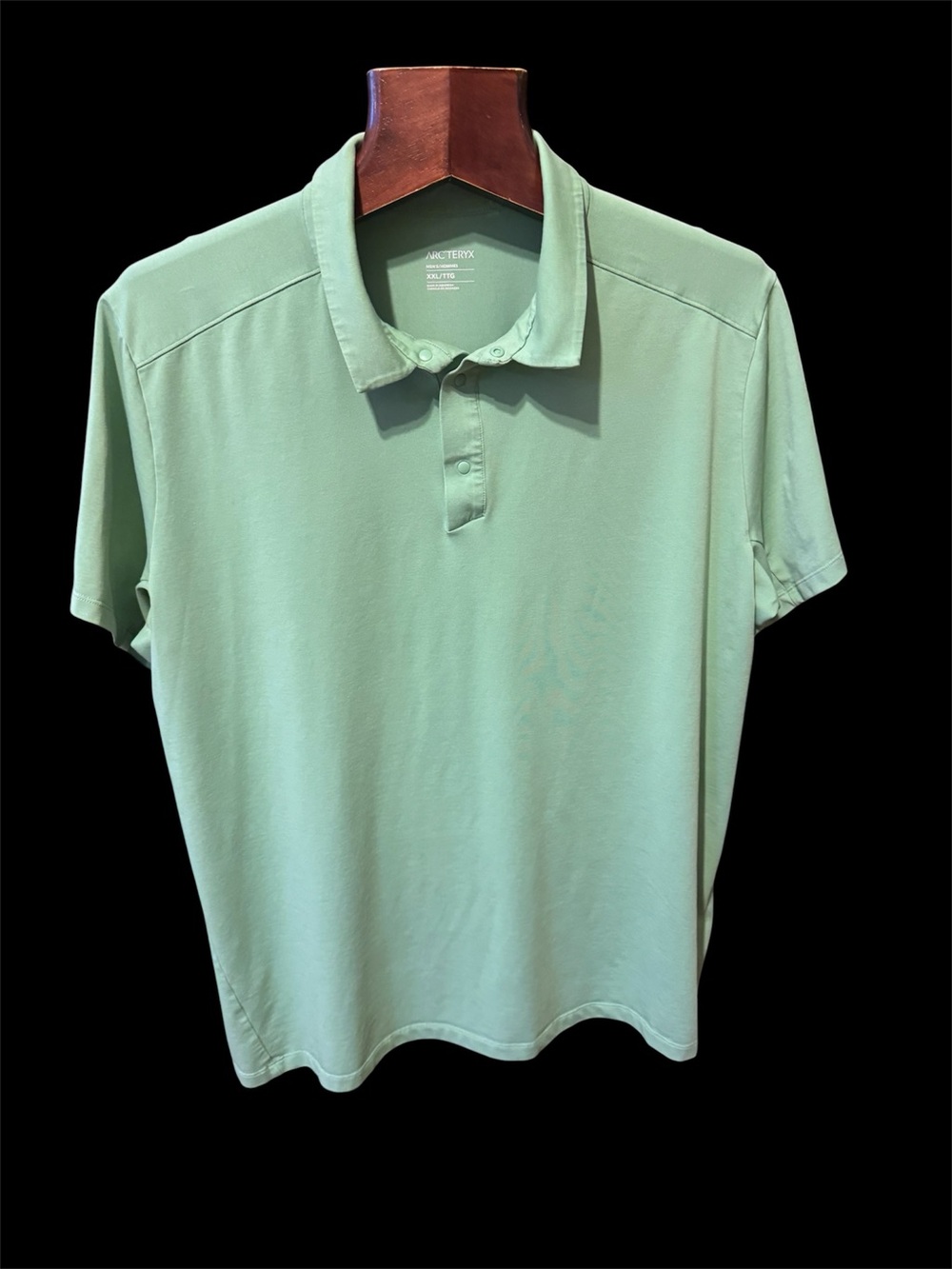 Arc'teryx Men's Mint Green Polo Shirt size XXL in perfect condition
